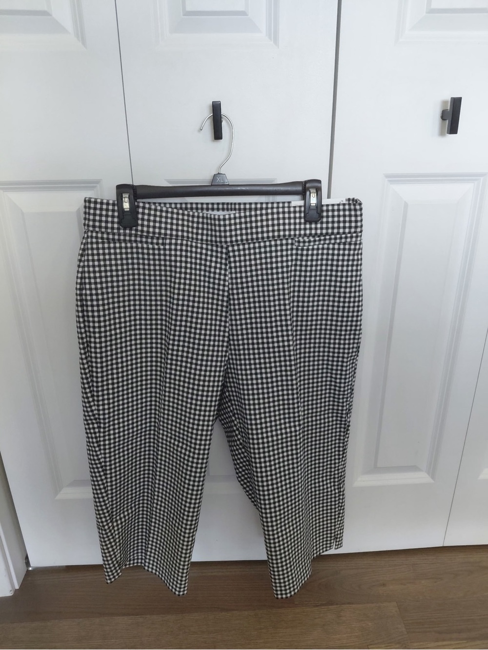 Liz Claiborne Capri Pant